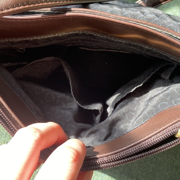 Liz Claiborne Crossbody bag - Picture 7 of 9